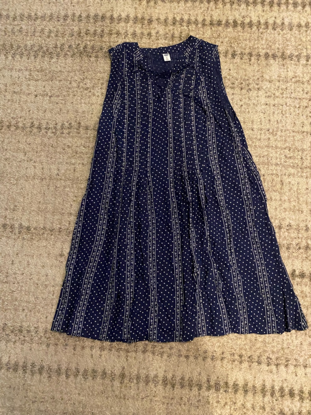 Old Navy Pintuck Navy Dot & Stripe Sleeveless A-Line Dress
Size XL